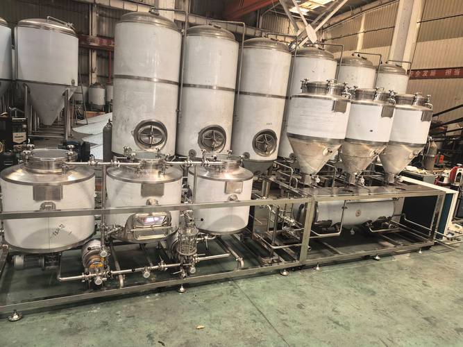 冷水江数控啤酒设备多少钱一套？新手开精酿酒吧能直接上手吗